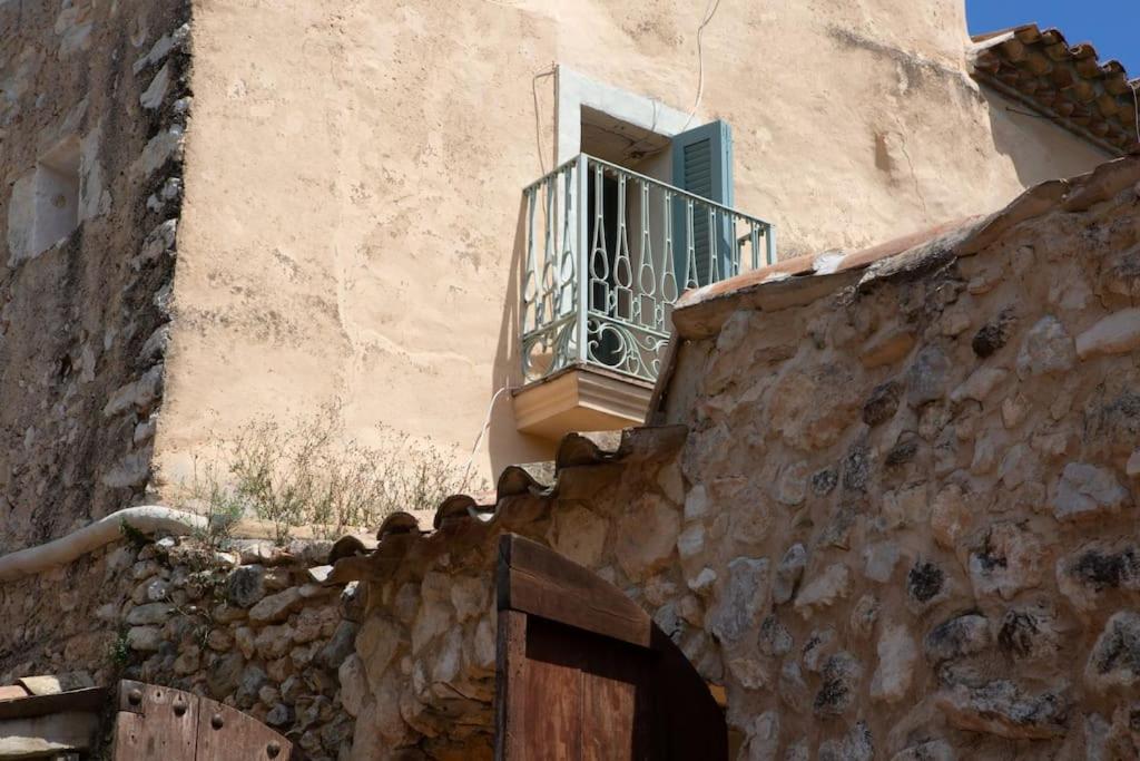 Sitges Hill Retreats-Masia Nur 22 Bedrooms Divided Over 9 Houses For Max 44 Guests Canyelles  Exterior foto